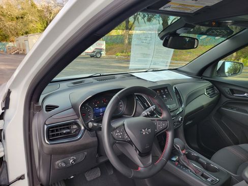 Certified 2023 Chevrolet Equinox RS w/ LPO, Cargo Package image 26