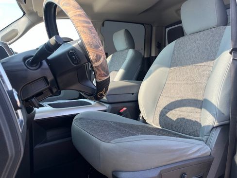Used 2018 RAM 1500 Big Horn RWD image 8