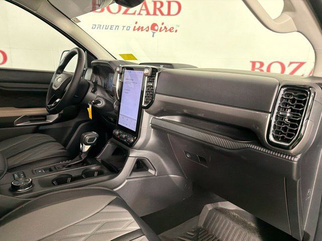 Used 2025 Ford Ranger XLT w/ Equipment Group 301A High AWD/4WD image 32