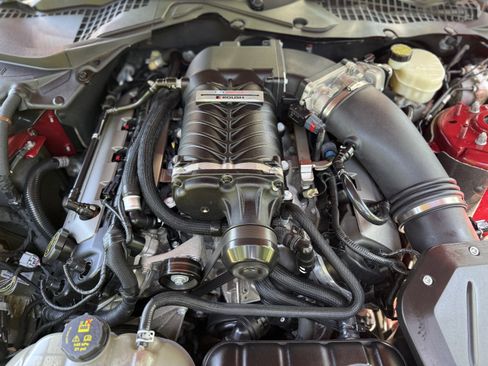 Used 2016 Ford Mustang GT Premium w/ Equipment Group 401A RWD image 22