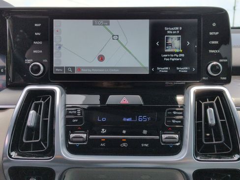 Used 2023 Kia Sorento SX FWD image 25