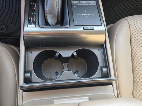 Used 2023 Lexus GX 460 Premium image 44