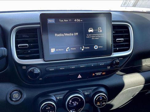 New 2026 Hyundai Venue SEL image 17