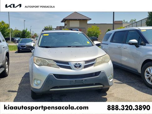 Used 2015 Toyota RAV4 XLE AWD/4WD image 1