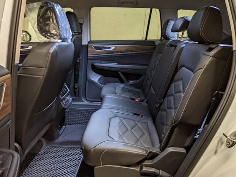New 2026 Volkswagen Atlas SE AWD/4WD image 22