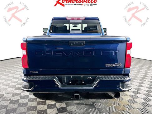 Used 2021 Chevrolet Silverado 2500 High Country image 6
