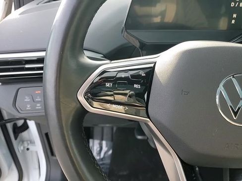 Used 2022 Volkswagen ID.4 Pro S image 17