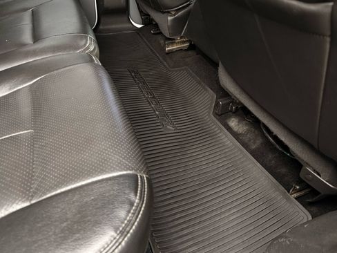 Used 2012 Ford F650 2WD Crew Cab Super Duty image 40