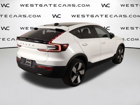 Used 2023 Volvo C40 P8 Recharge Ultimate AWD/4WD image 48
