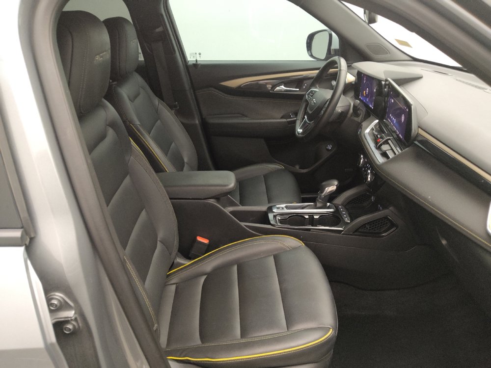 Used 2024 Chevrolet TrailBlazer ACTIV w/ Convenience Package FWD image 21