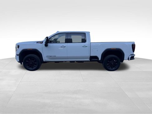Used 2026 GMC Sierra 2500 AT4 AWD/4WD image 6