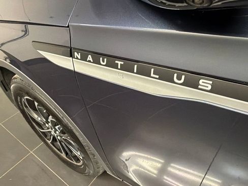 Used 2024 Lincoln Nautilus Premier w/ Equipment Group 102A AWD/4WD image 42
