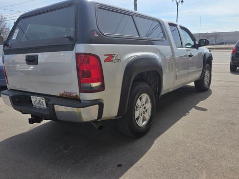 Used 2013 GMC Sierra 1500 SLE w/ Power Tech Package image 8
