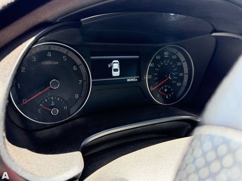 Used 2022 Kia Forte GT w/ GT2 Package FWD image 9