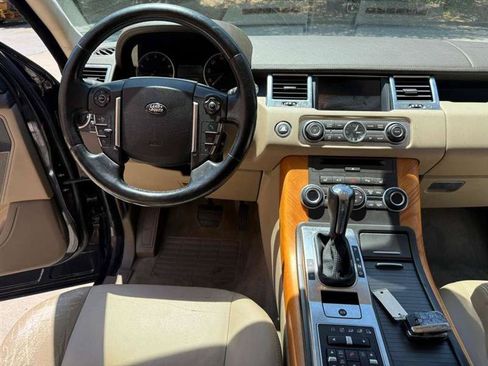 Used 2013 Land Rover Range Rover Sport HSE AWD/4WD image 13