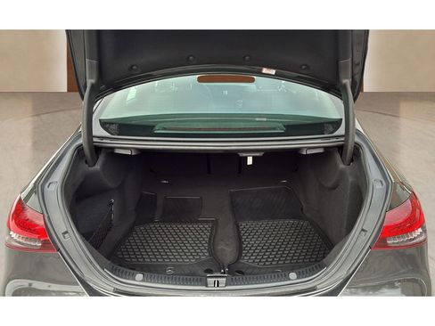 Used 2023 Mercedes-Benz E 350 4MATIC Sedan image 17