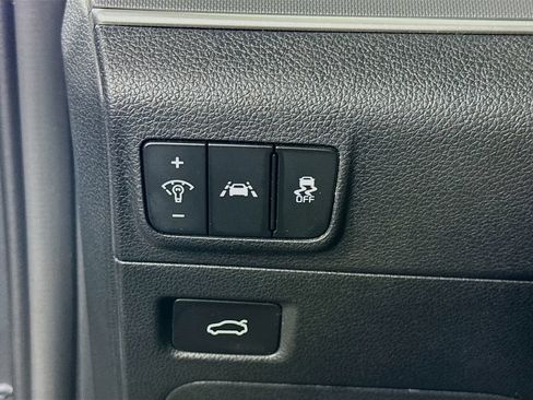 Used 2024 Kia K5 LXS FWD image 19