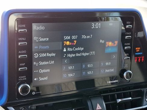 Used 2021 Toyota C-HR XLE image 17