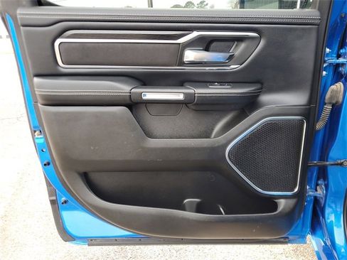 Used 2024 RAM 1500 Laramie image 13