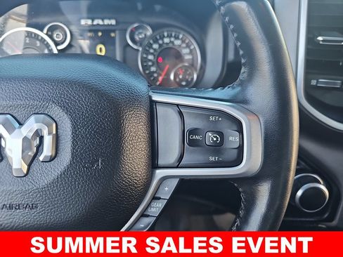 Used 2023 RAM 1500 4x4 Crew Cab image 17