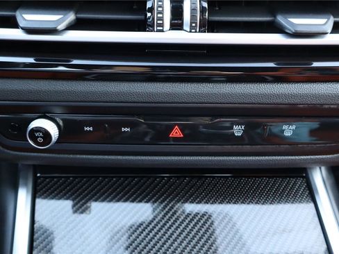 Used 2023 BMW M3 Competition image 22