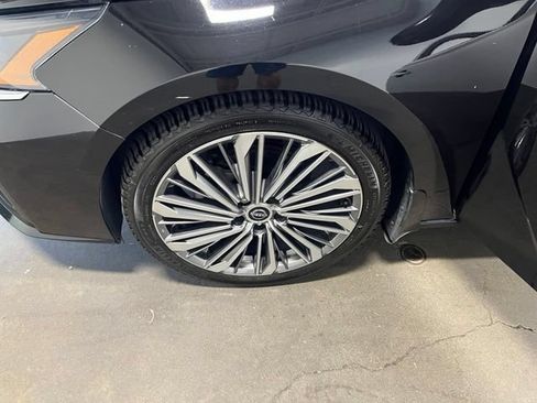Used 2023 Nissan Altima 2.5 SL FWD image 30