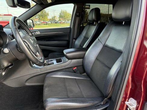 Used 2022 Jeep Grand Cherokee Laredo X image 21