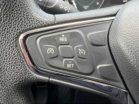 Used 2017 Chevrolet Cruze LT w/ Convenience Package FWD image 16