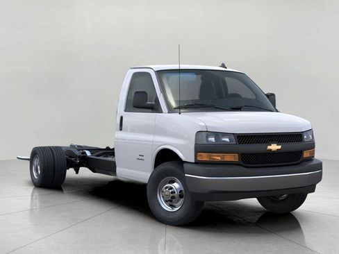 New 2025 Chevrolet Express 3500 w/ Power Convenience Package RWD image 14