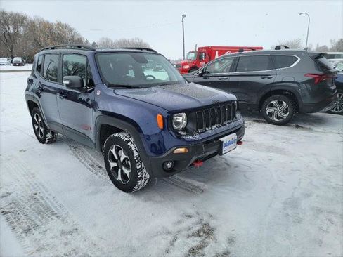 Used 2020 Jeep Renegade Trailhawk w/ Cold Weather Group image 4