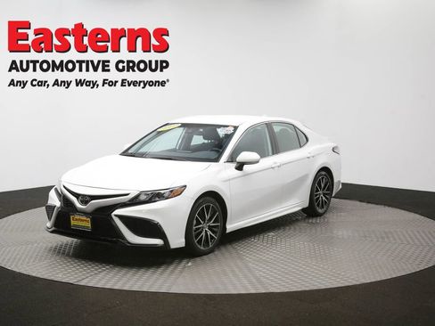 Used 2023 Toyota Camry SE image 49