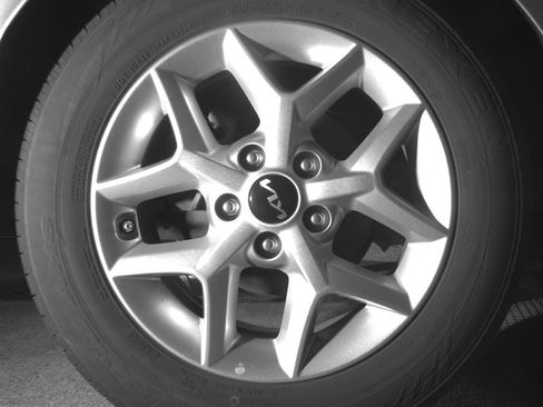 Used 2025 Kia Soul LX w/ LX Technology Package FWD image 15