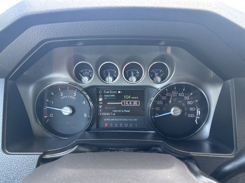 Used 2016 Ford F250 Lariat w/ Chrome Package image 26