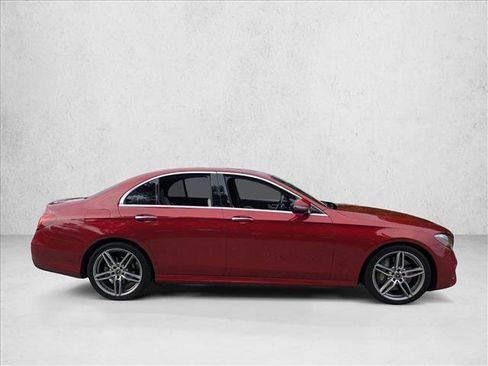 Used 2019 Mercedes-Benz E 300 image 2