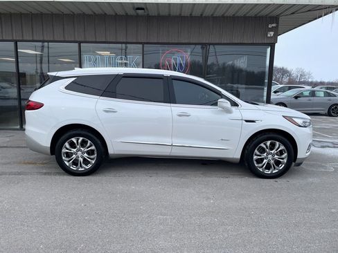 Used 2018 Buick Enclave Avenir w/ Avenir Technology Package image 6