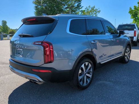 Used 2022 Kia Telluride S FWD image 6