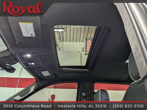 Used 2023 GMC Sierra 1500 AT4X image 18