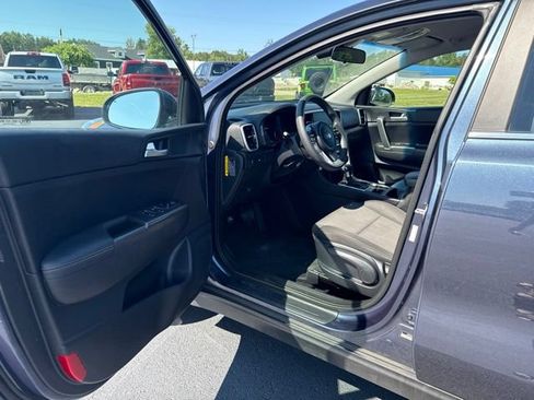 Used 2022 Kia Sportage LX FWD image 10