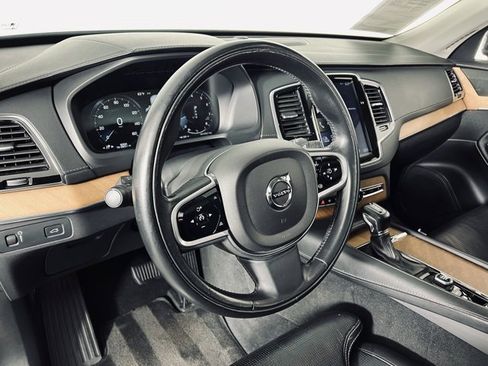 Used 2019 Volvo XC90 T6 Inscription image 10