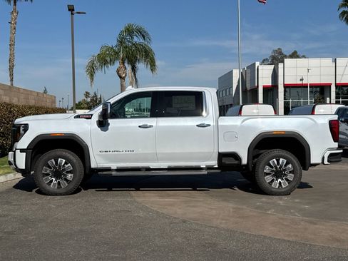 New 2026 GMC Sierra 2500 Denali w/ Max Trailering Package AWD/4WD image 7