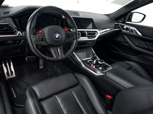 Used 2021 BMW M4 Competition w/ Executive Package RWD image 4