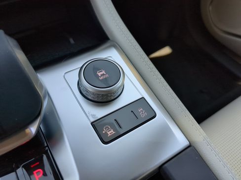 New 2026 Jaguar F-PACE R-Dynamic S image 24