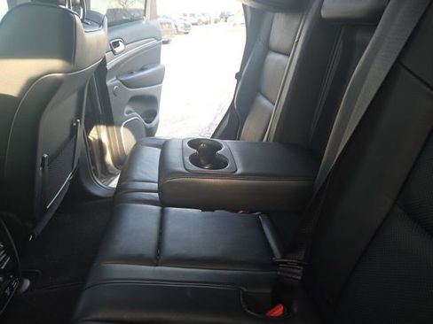 Used 2020 Jeep Grand Cherokee High Altitude image 18