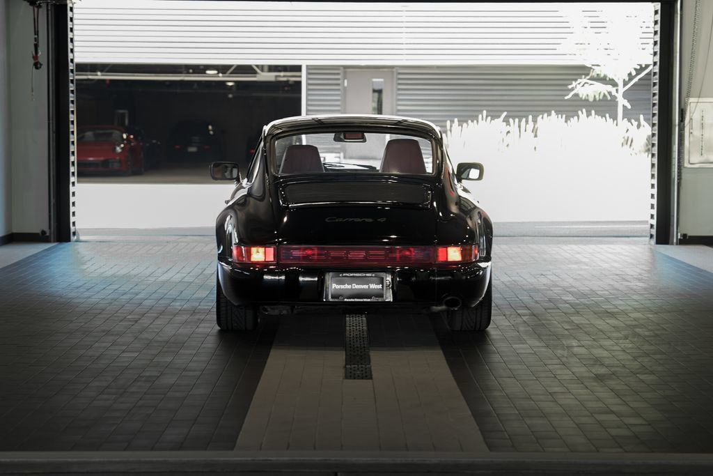 Used 1989 Porsche 911 Carrera 4 AWD/4WD image 7