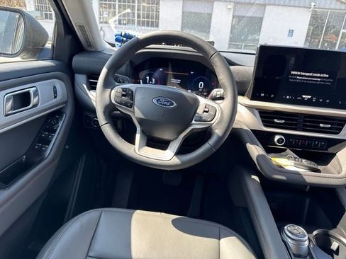 New 2026 Ford Explorer Active w/ Active Comfort Package image 11