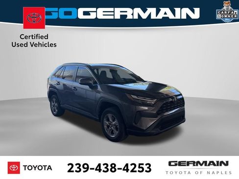 Used 2022 Toyota RAV4 XLE w/ Convenience Package FWD image 10
