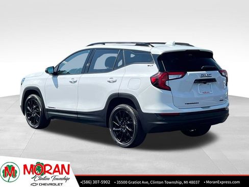 Certified 2023 GMC Terrain SLT w/ Elevation Edition AWD/4WD image 4