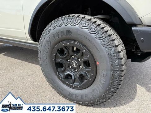 New 2026 Ford Bronco Badlands AWD/4WD image 9