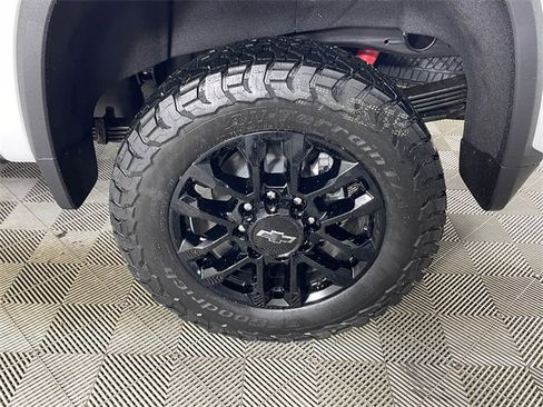 New 2026 Chevrolet Silverado 2500 LTZ w/ LTZ Plus Package image 17