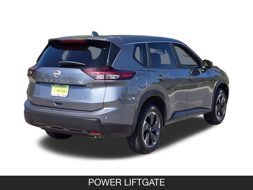 Used 2025 Nissan Rogue SV AWD/4WD image 9